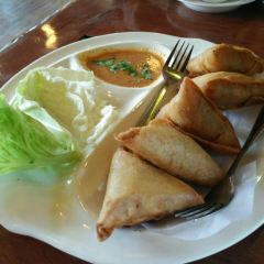 Mingalabar Myanmar Restaurant 여행 사진