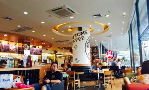 Tom N Toms Coffee