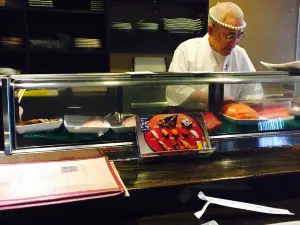 Sakura Restaurant Woodfield
