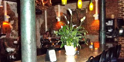 Orleans Grapevine Wine Bar and Bistro