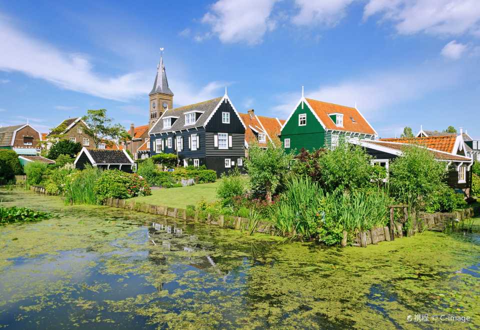 オランダ マルケン島はねはし オランダ マルケン島はねはし オランダのマルケン（Marken）島と