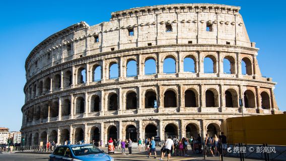 コロッセオ+キエーザ・ディ・サン・イグナツィオ・ディ・ロヨラ・イン・カンポ・マルツィオ+パラティーノの丘【行程調整】