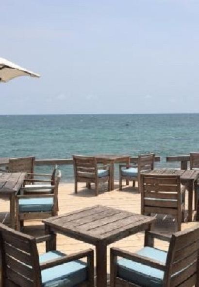 On the Sand restaurant Mango Bay resort