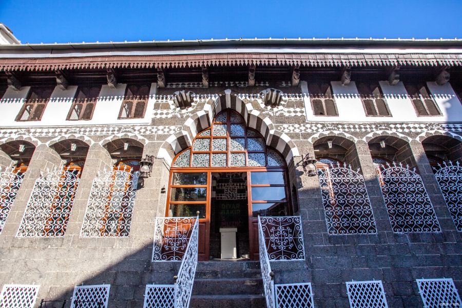 Compare 5 airports near Diyarbakir