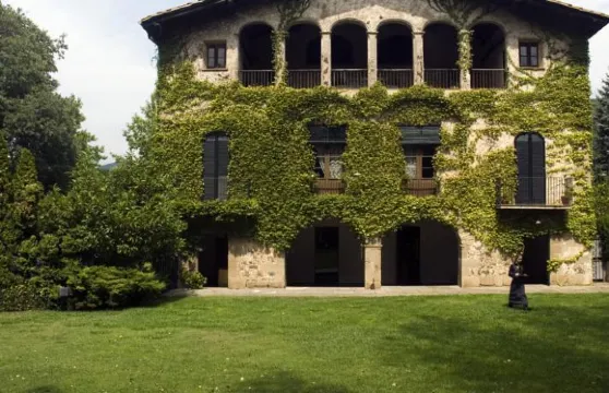 萊斯科隆巴維昂酒店