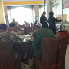 YI TIAN GE User Photo