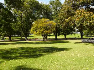 Flagstaff Gardens