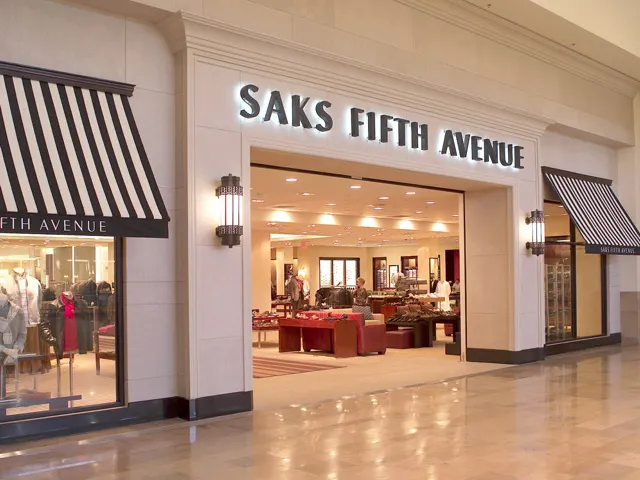 Saks Fifth Avenue (San Francisco)1