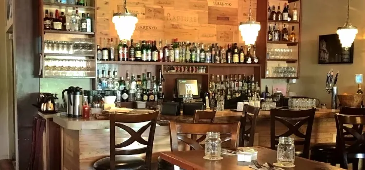 La Spezia Restaurant and Wine Bar