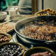 李串串老店·李杰一家三口(解放碑总店) User Photo