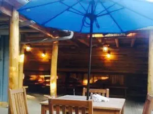 Cascade Roadhouse