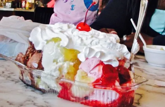 Marino's Mob Burger and Ice Cream