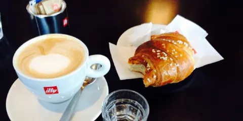 Sunrise Caffe Di Malago Maila