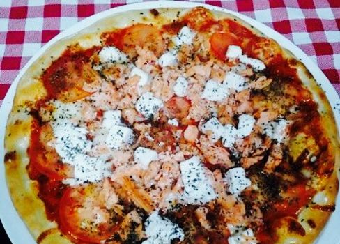 Family Pizza & Cafe