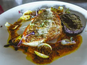 Le Chamarel Restaurant