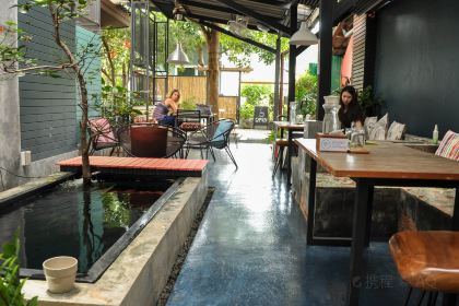 Samui Health Shop by Lamphu(Main Branch)