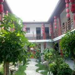 BAI NIAN LAO DIAN GU LAO SI WEI JI LV ROU User Photo