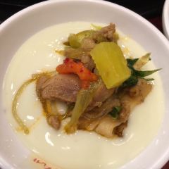 Woomi Dahkgalbi User Photo