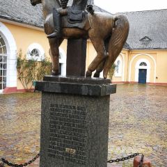 Schlossschaenke auf dem Johannisberg User Photo