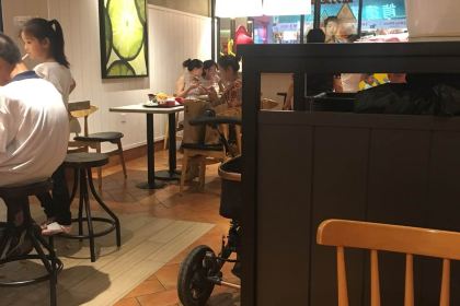 肯德基(沭阳大润发店)