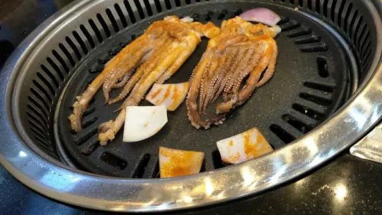 炭爐吧韓式烤肉（錦豐店）
