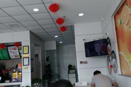 麦加美汉堡(崇文路店)