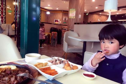 绿茵阁西餐厅(荆州万达店)