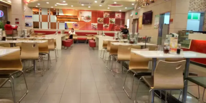 李先生加州牛肉麵(沂源店)