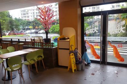 麦当劳(东圳路店)