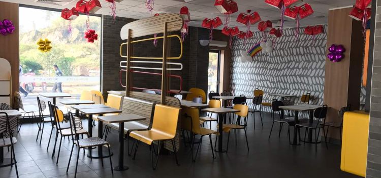 麦当劳(良村公路得来速分店)