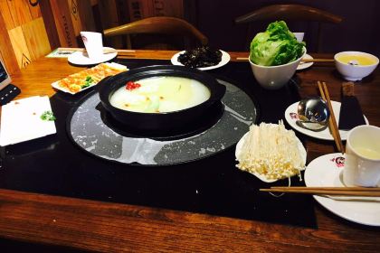 巴色魚撈(廣漢店)