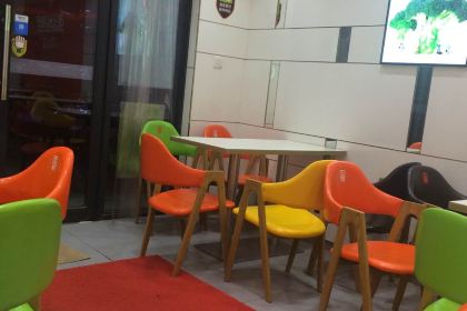 张亮麻辣烫(商贸店)