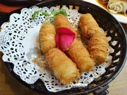 Rongwei Restaurant (xinfeidadao)