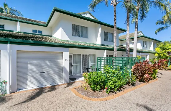 開恩茲皇家特立尼迪海灘公寓式酒店