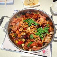 过锅瘾三汁焖锅(美特好店) User Photo