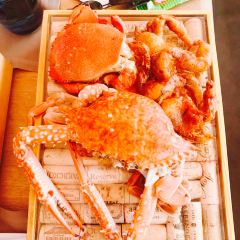 Wine and Crab User Photo