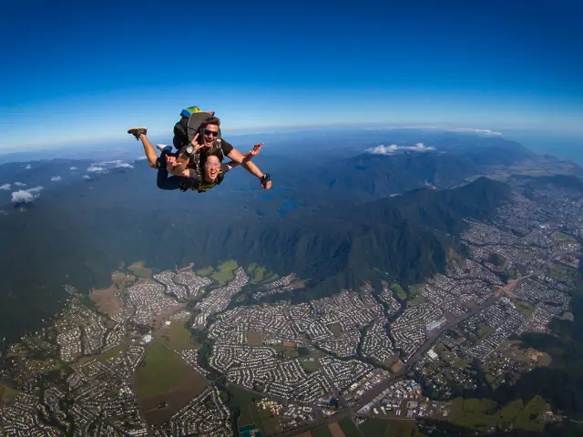 Skydiving in Australia