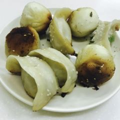 Xiao Yan Pan·FRIED BUNS User Photo