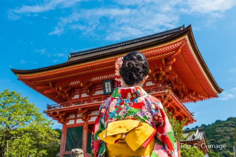 Kimono Experience in Kyoto