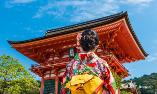 Kimono Experiences in Kyoto
