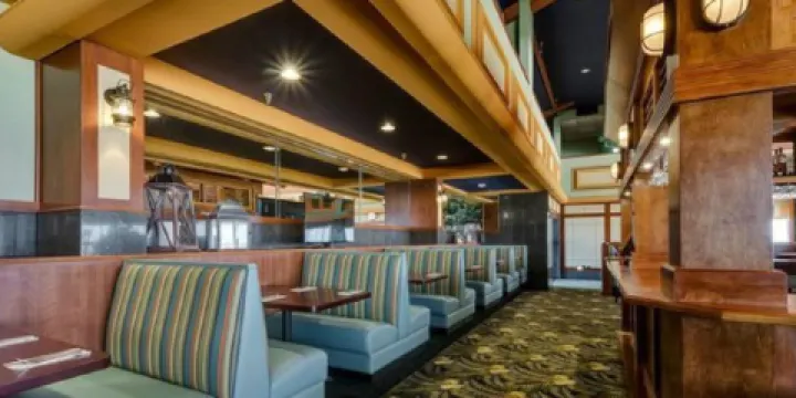 Harpoon Harry's Beachfront Restaurant