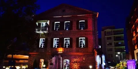 Tasfabrika Cafe & Restaurant