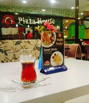 Pizza House
