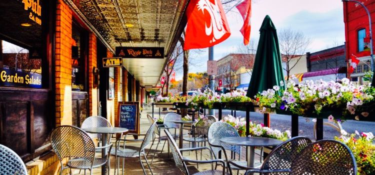 Rico's Public House