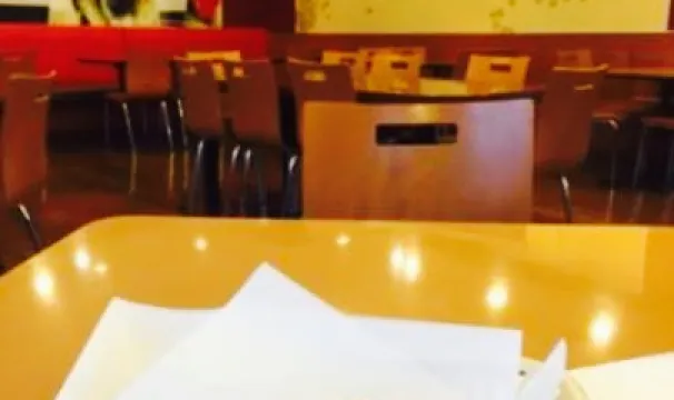 KFC（嘉手納町店）