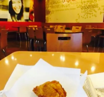 KFC（嘉手納町店）