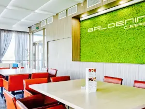 Baldenini Cafe