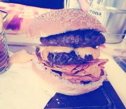 Double B Bar & Kitchen