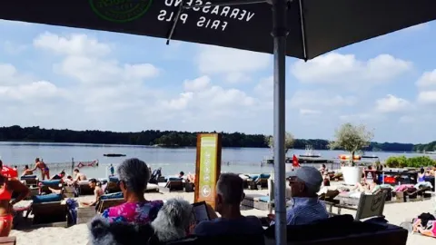 Strandhuys in フト