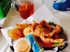 Reter's Crabhouse & Grille